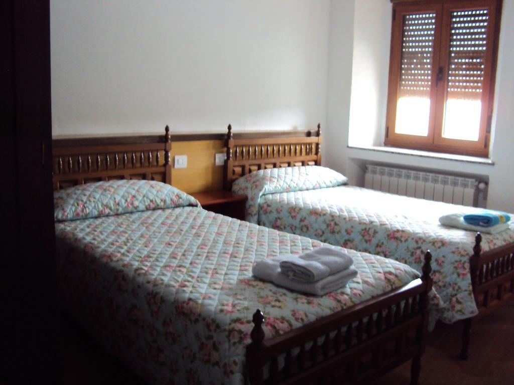 Casa De Lucas Villa Fonfria ภายนอก รูปภาพ